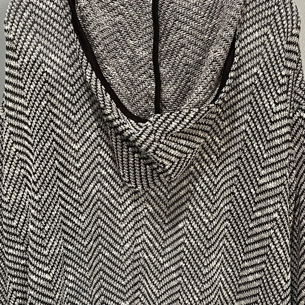 Anthropologie Maeve Bedford Black Herringbone Hooded Cardigan Sweater Size Small - Picture 6 of 11